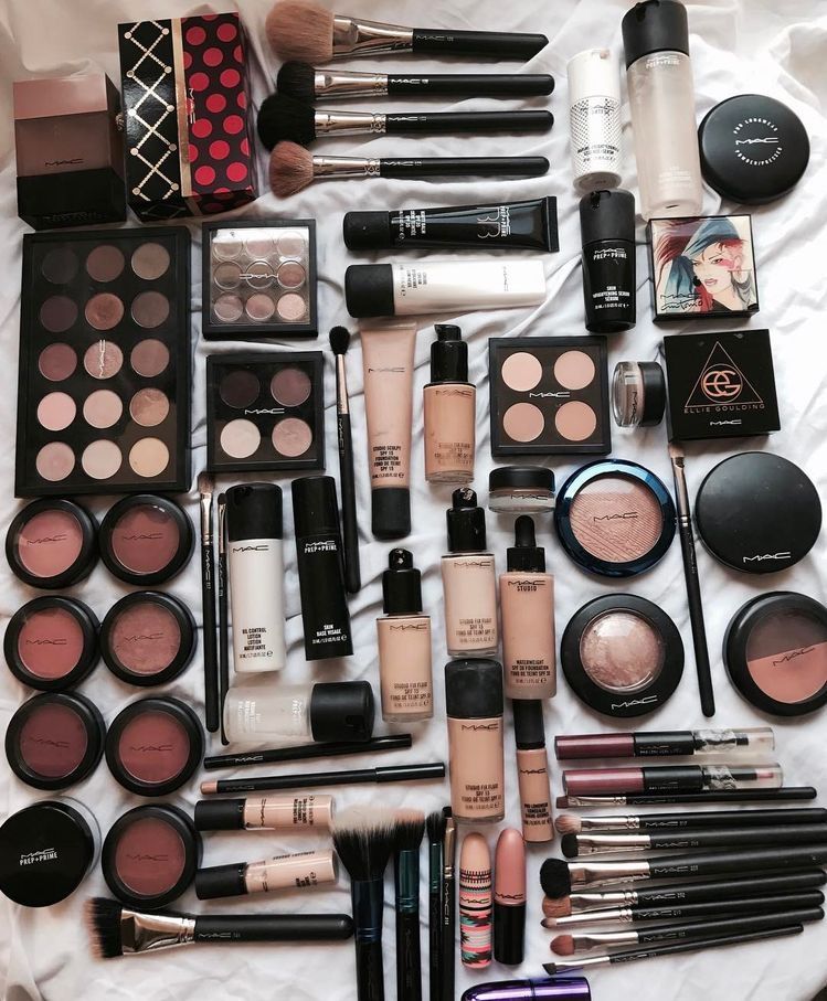BUY MAC Makeup Cosmetics Wholesale Distributor